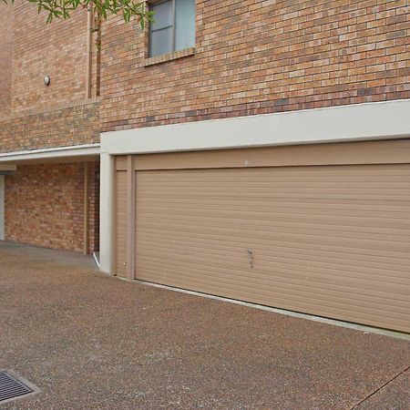 Sailfish, 3,46 Magnus Street - Unit With Stunning Water Views And Close To Town Nelson Bay Extérieur photo