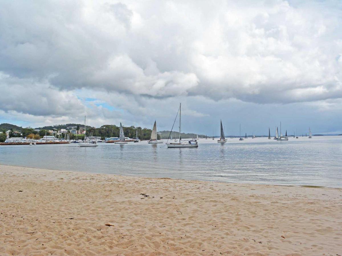 Sailfish, 3,46 Magnus Street - Unit With Stunning Water Views And Close To Town Nelson Bay Extérieur photo